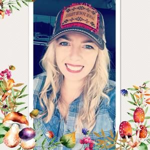 Meet your Posher, Randi